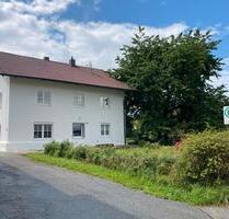 Frisch renoviertes Haus mit großem Garten - Tittling
