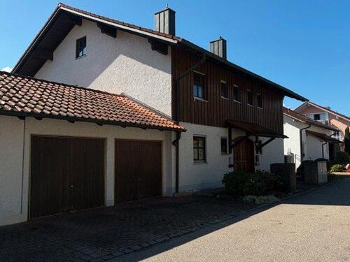 Foto - Schöne Doppelhaushälfte in Bad Birnbach, zentrale Lage, ab sofort