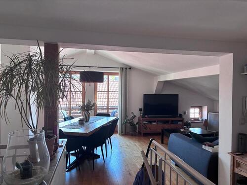 Foto - 3 Zimmer Dachgeschoßwohnung zur Miete in Siegsdorf