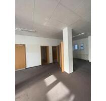 Ladenlokal - 660,00 EUR Kaltmiete, in Mühlhausen (Thüringen) (PLZ: 99974)