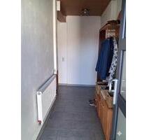 3 ZKB Einliegerwohnung mit eigenem Eingang & Garage in Nauborn - Wetzlar