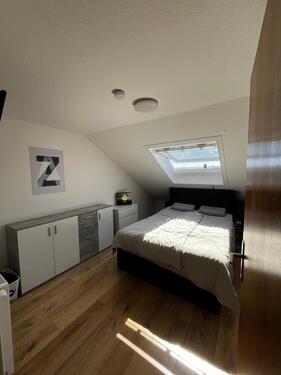 Foto - Sehr schöne 2 Zimmer DG- Wohnung in Top Lage