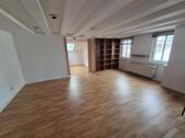 Foto - Wände werden noch gestrichen! Helle 2-Zimmer-Dachgeschosswohnung in Offenbach am Main