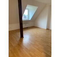 2 Zimmer DG Wohnung in Speichersdorf