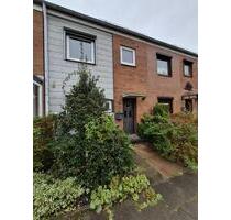 Ohne Provision! Reihenmittelhaus mit über 20m² Ausbaureserve - Pinneberg