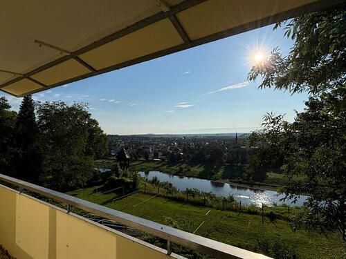 Foto - Exponierte Lage - Traumblick vom Balkon der 2-Raum-Wohnung