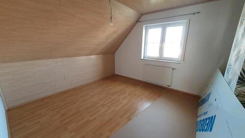 Foto - 3 Zimmer Dachgeschoßwohnung zur Miete in Wettenberg