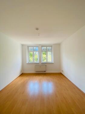 Foto - Schöne 2-Zimmer-Wohnung mit Balkon in Erfurt – einladen, hell & zentral