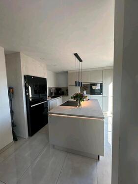 Foto - Modernisierte Doppelhaushälft mit Fußbodenheizung&Einbauküche