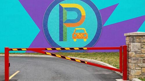 Foto - 5 Parkplätze auf Privatgelände mit Schranke gesichert