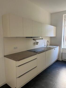 Foto - Zweitbezug nach Sanierung I helle 2-Raum-Wohnung in Connewitz I EBK I Badewanne und Dusche