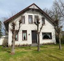 Provisionsfrei: Charmantes Altbauhaus in Bremen Oberneuland