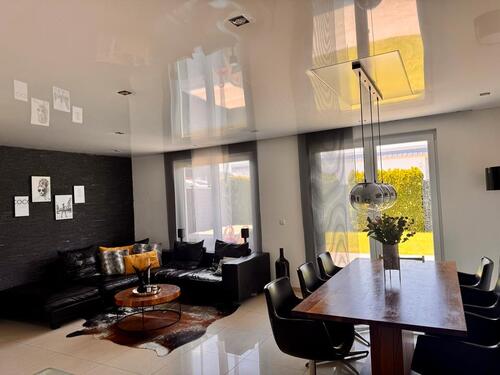 Foto - Moderne Doppelhaushälfte in ruhiger Spielstraße