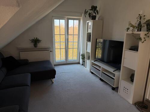 Foto - 1 Zimmer Dachgeschoßwohnung zur Miete in Künzell