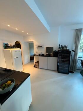 Foto - Stilvolle 3,5-Zimmer Wohnung mit großer Terrasse (teilmöbiliert)