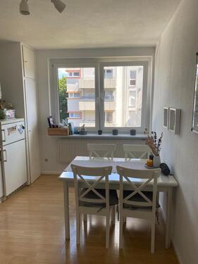Foto - 2 Zimmer-Wohnung mit großer Wohnküche in der Innenstadt