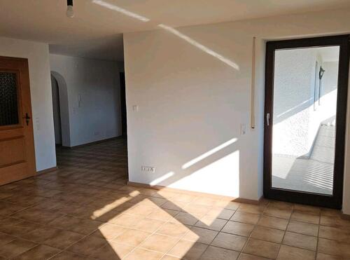 Foto - 120 qm Wohnung mit Balkon und kleinem Garten