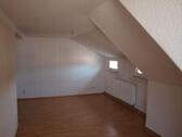 Foto - 3 Zimmer , Küche, Bad, Dachgeschoß