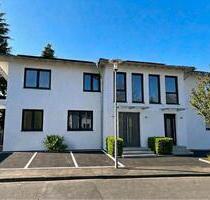 Erstbezug 2-Zimmerwohnung, ruhige zentrale Lage, eigener Garten - Bergisch Gladbach Paffrath