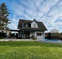 Einfamilienhaus mit Pool + Gästehaus in Ückeritz zu verkaufen - Koserow