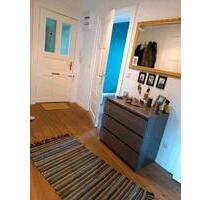 schöne 3-Raum-Wohnung Altbau - 870,00&nbsp;EUR Kaltmiete, ca.&nbsp; 67,00&nbsp;m&sup2; in Flensburg (PLZ: 24941) Falkenberg