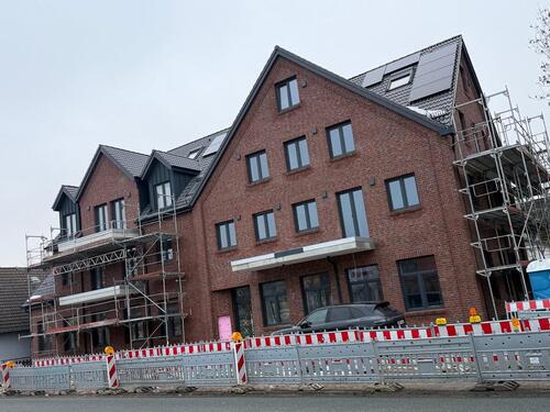 Foto - Hochwertige 4-Zimmer-Neubauwohnung mit Balkon & Aufzug