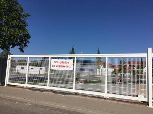 Foto - Außen-Stellplatz Wohnwagen Wohnmobil Womo Trailer Anhänger