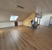 2-3 Zimmer DG Wohnung in Sindelfingen Darmsheim - Andechs