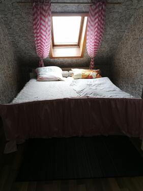 Foto - 2 Raum DG Wohnung, möbliert im Zentrum von Weißwasser