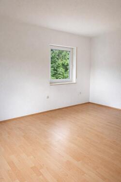 Foto - 100 qm - Geräumige 4 ZKB Wohnung in Rodalben zu vermieten