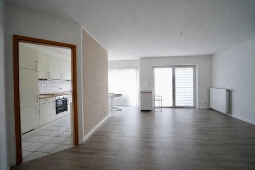 Foto - Gepflegte 3-Zimmer-Wohnung im 1. Obergeschoss mit Balkon