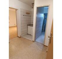 Moderne 2-Zimmer-Kellerwohnung in ruhiger Lage ab 01.10 frei! - Gießen Wieseck