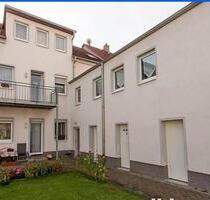 ruhige-lichtdurchflutete 3 Raum Wohnung - Crimmitschau