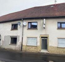 Große EinfamilienhausLokalScheuneGaragePension - Rammelsbach