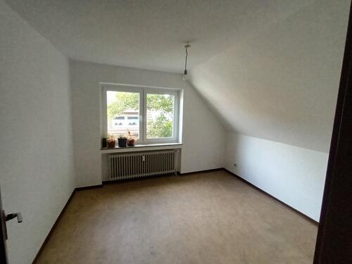 Foto - 2.5 Zimmer Dachgeschoßwohnung zur Miete in Oberhausen