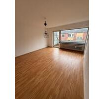 1 Zimmer Wohnung mit Balkon in Nienburg - Nienburg (Weser)