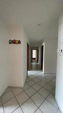 Foto - Provisionfreie 4-zimmer wohnung ca. 98m² Balkon, Aufzug - RT