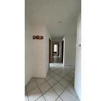Provisionfreie 4.5-zimmer wohnung ca. 98m² Balkon, Aufzug - RT - Reutlingen Reutlingen (Kernstadt)