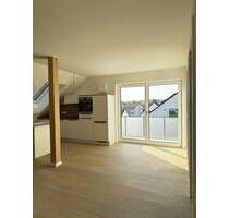 18 Minuten zum Flughafen München Sonnige 2-Zimmer Penthouse in LANGENBACH mit Küche & Balkon