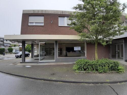 Foto - Heiden, Innenstadtlage, 129 qm Wohnung mit 4 Schlafzimmern im 1. OG, Kein Balkon, kleiner Vorgartenbereich, eigener Eingang