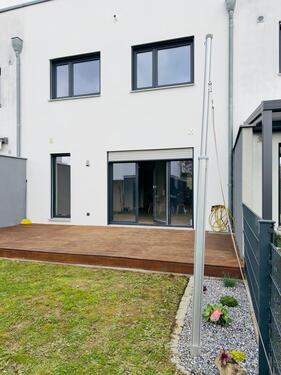 Foto - Reihenmittelhaus Burgweinting - 799.000,00&nbsp;EUR Kaufpreis, ca.&nbsp; 130,00&nbsp;m&sup2;