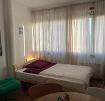 Modernes Zimmer in 4er WG - 565,00&nbsp;EUR Kaltmiete, ca.&nbsp; 132,00&nbsp;m&sup2; in Darmstadt (PLZ: 64293) Darmstadt-Nord