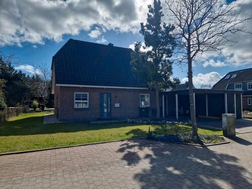 Foto - Einfamilienhaus auf schönem Grundstück