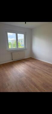Foto - Schöne 3 Raum-Wohnung mit Balkon in Eckolstädt