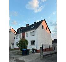 Frisch renovierte 2,5 Zimmer Wohnung, Ankleidezimmer & Terrasse - Castrop-Rauxel