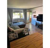 Sanierte 2-Zimmer-Wohnung mit Balkon und moderner Einbauküche - Nürnberg Gebersdorf