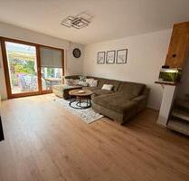 Wohnen & Wohlfühlen – gepflegtes Reihenmittelhaus in Schwaig - Schwaig Bei Nürnberg