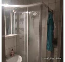 Wohnung abzugeben 1 Zimmer 30 m2 mit Bedingung 1500 ablöse - Frankfurt am Main Sachsenhausen