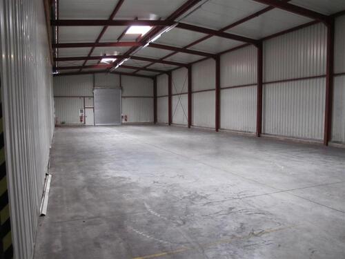 Foto - Lagerhalle Stellfläche zur Miete circa 215 qm nah zur A38 und A7