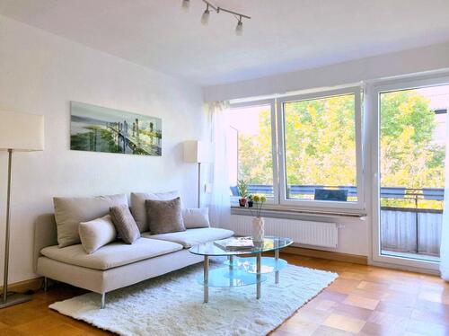 Foto - Sonnige 2-Zimmer-Wohnung im Grünen in S-West – modernisiert, frei